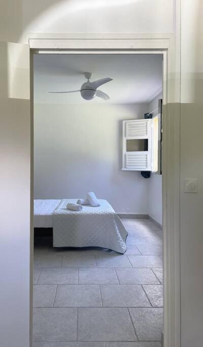 Spacieux Appartement A La Villa Montagne Le Carbet Exterior photo